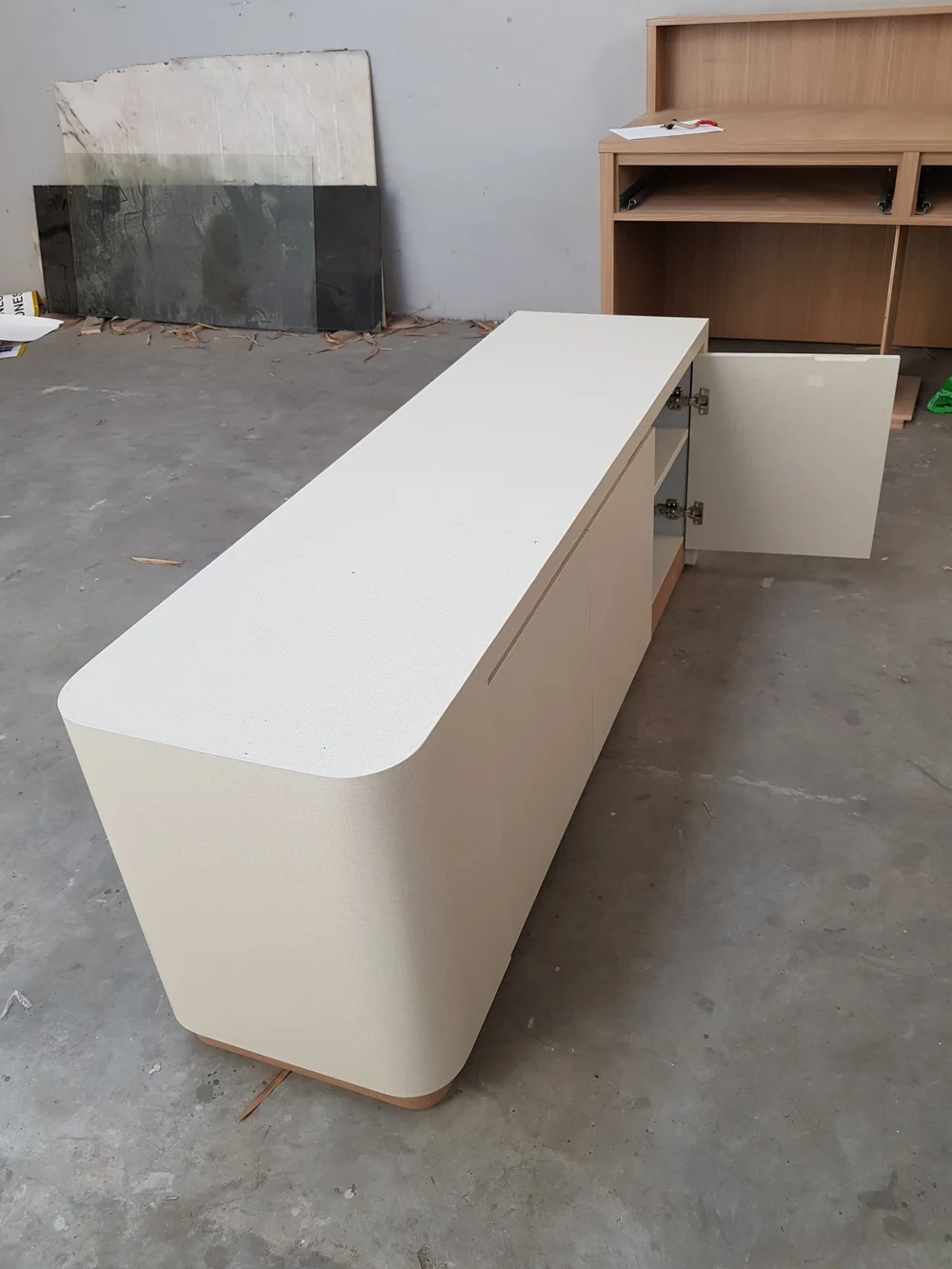 Kitchen set dengan laminasi GW-HPL Fabric dari Frantinco